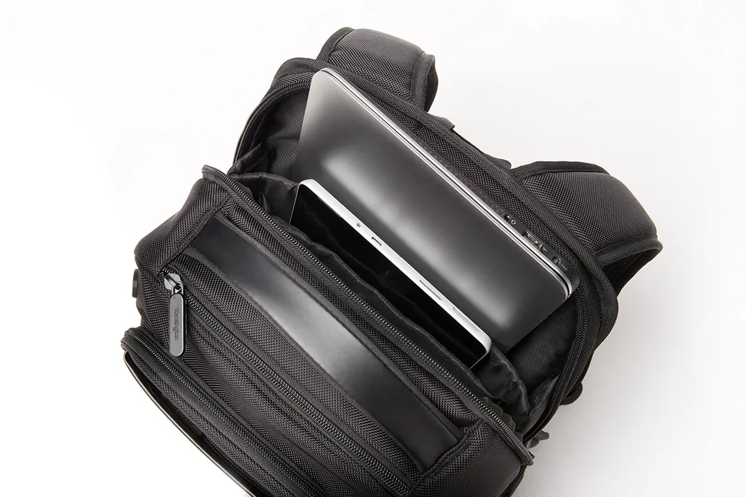 Mochila Contour® 2.0 para Notebook hasta 14” (19.5 L) - Imagen 12